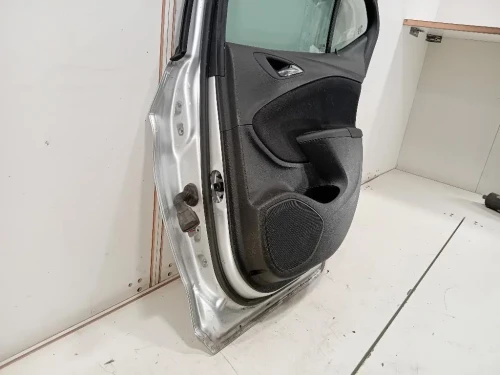 Porta POST DX 39094743 Opel Astra K 2016