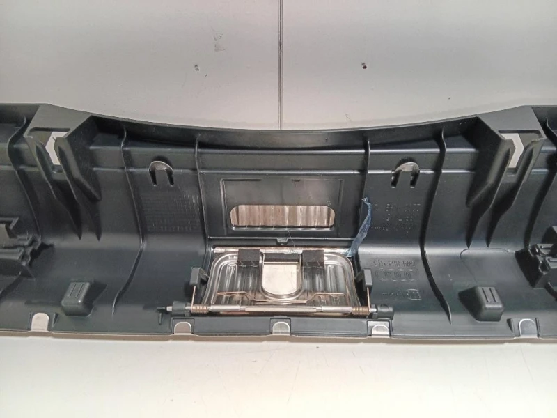 Rivestimento Lamiera POST 8W9864513 Audi A4 8W5 Avant 2015