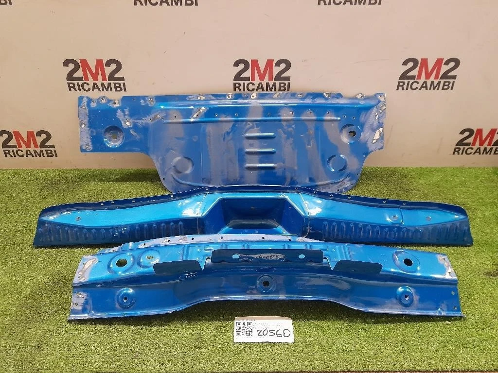 Rivestimento Lamiera POST 791100727R Dacia Sandero Stepway II 2016