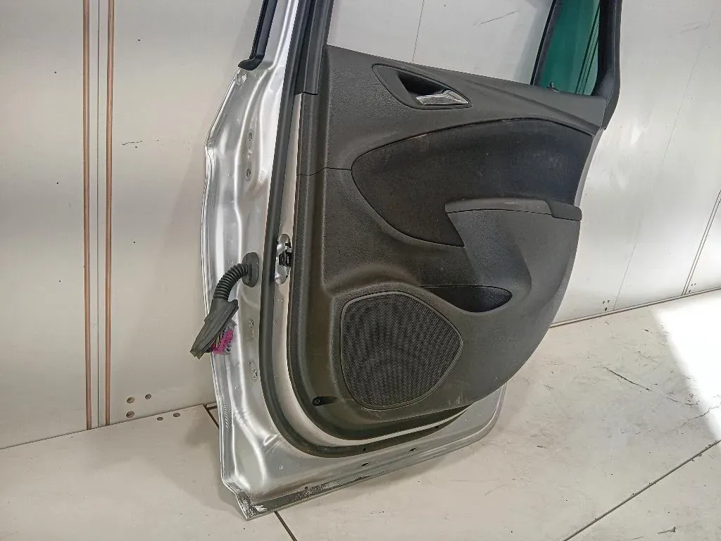 Porta POST DX 39028994 Opel Astra K SW 2016