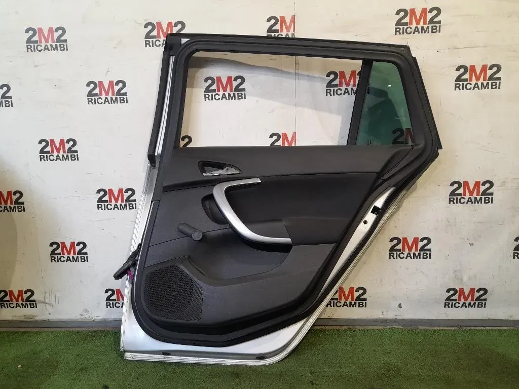 Porta POST DX 22805993 Opel Insignia A SW 2009