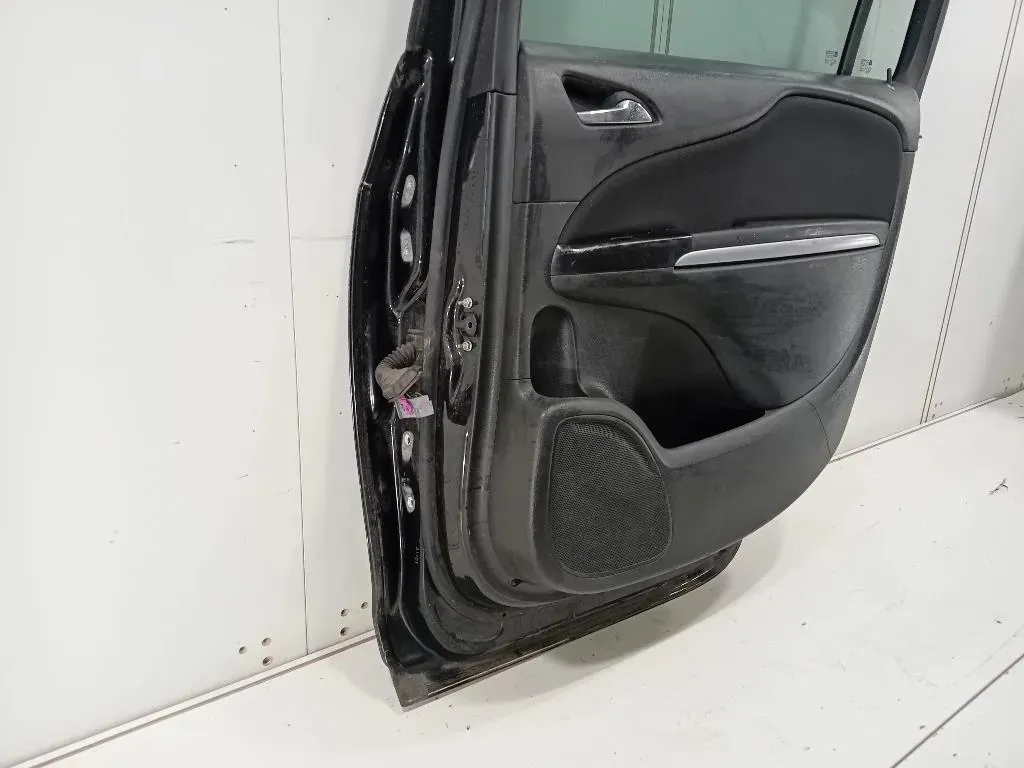 Porta POST DX  Opel Zafira C 2012