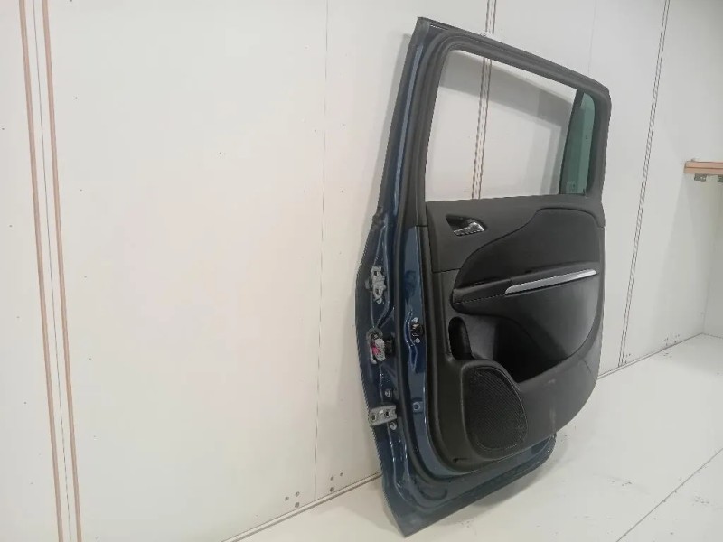 Porta POST DX 13355183 Opel Zafira C 2012