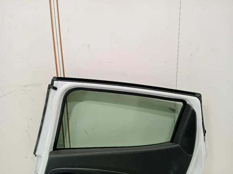 Porta POST DX 821008513R Renault CLIO V 2019