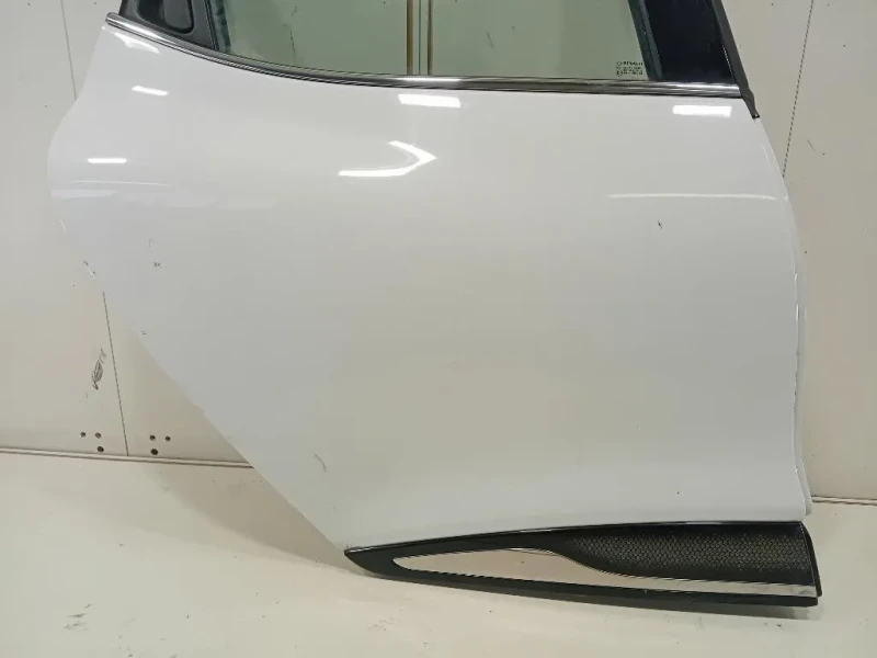 Porta POST DX 821008513R Renault CLIO V 2019