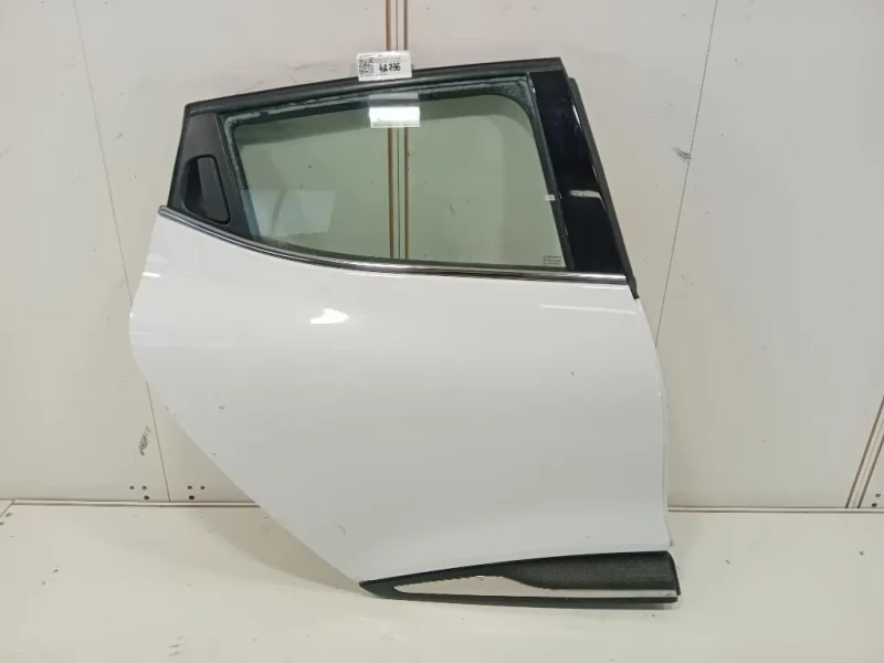 Porta POST DX 821008513R Renault CLIO V 2019