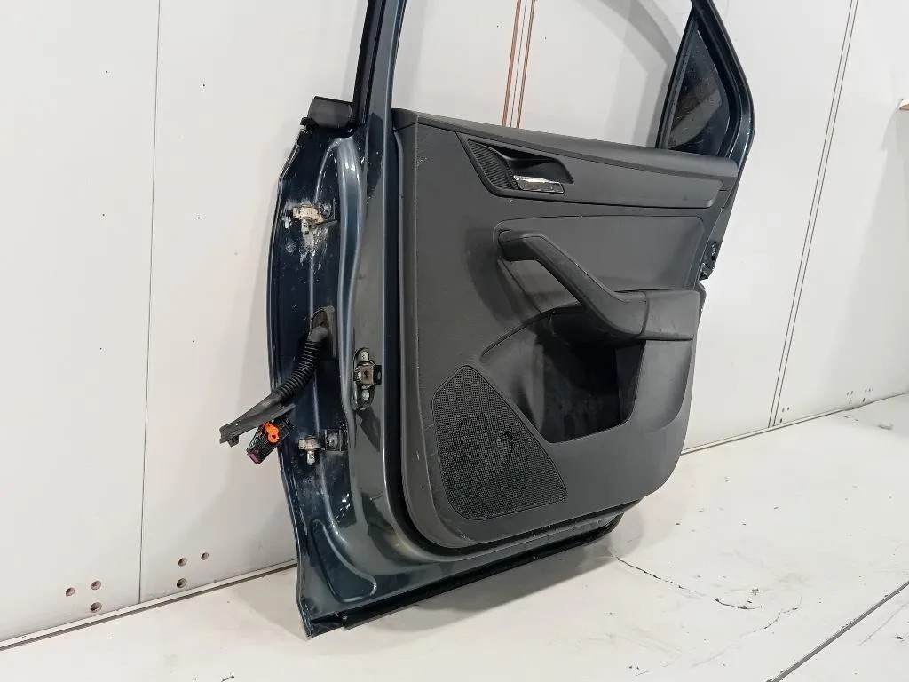 Porta POST DX 5JA833056B Seat Toledo KG3 2013