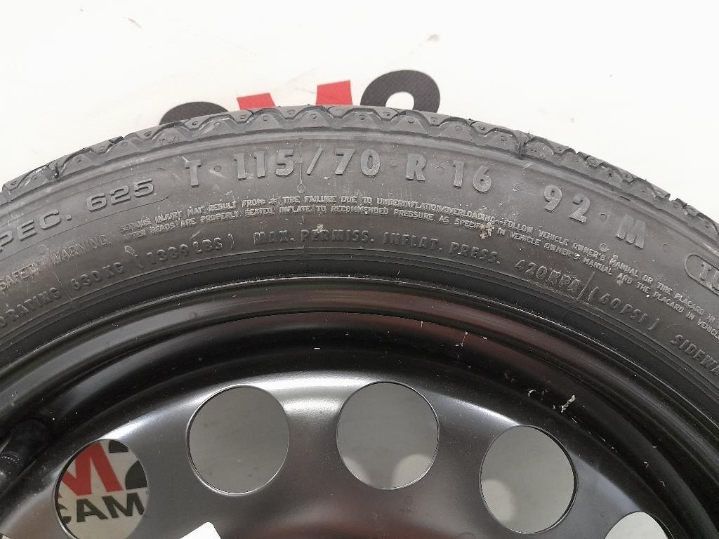 Porta POST DX SPORTELLO PORTA Ssangyong Tivoli 2015 Porta POST DX SPORTELLO PORTA Ssangyong Tivoli 2015