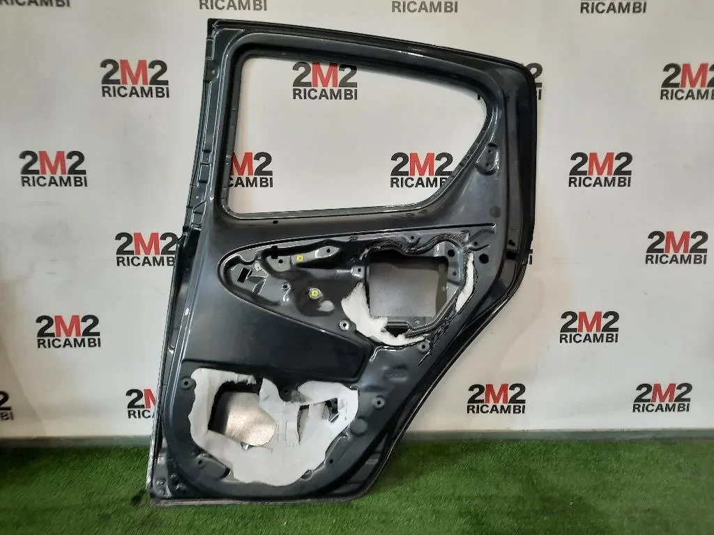 Porta POST DX 670030H010 Toyota AYGO I 2012