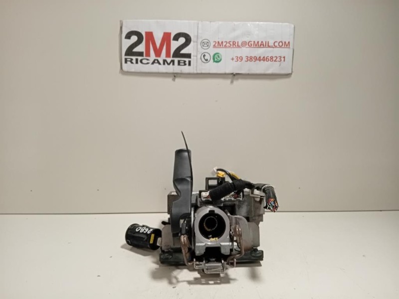 Porta POST DX 670030H030 Toyota AYGO II 2018