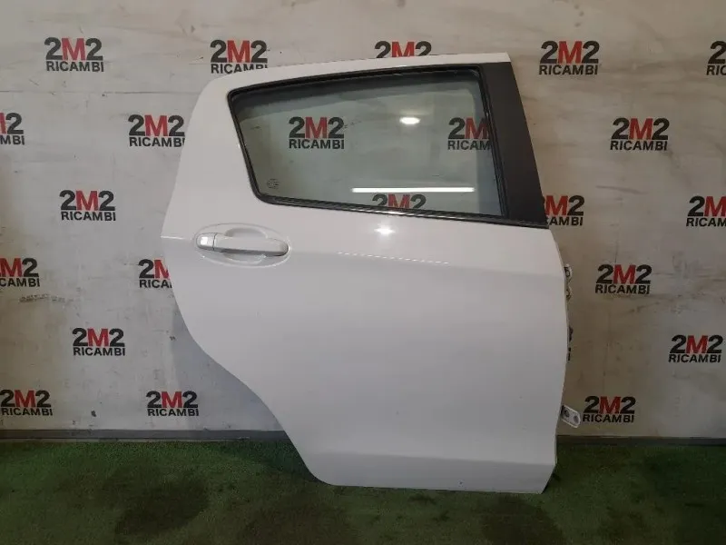 Porta POST DX Toyota Yaris IV 2012