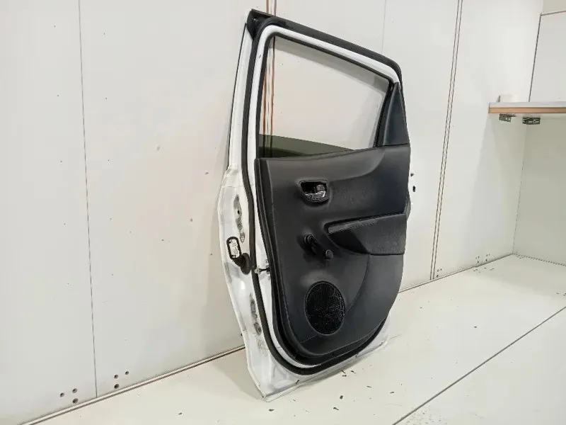 Porta POST DX 670030D190 Toyota Yaris IV 2012