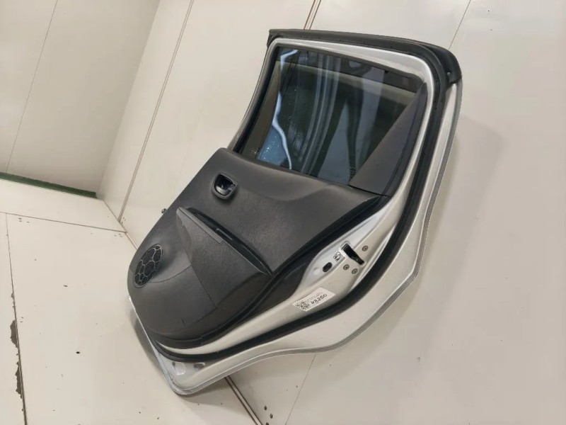 Porta POST DX 670030D190 Toyota Yaris IV 2012