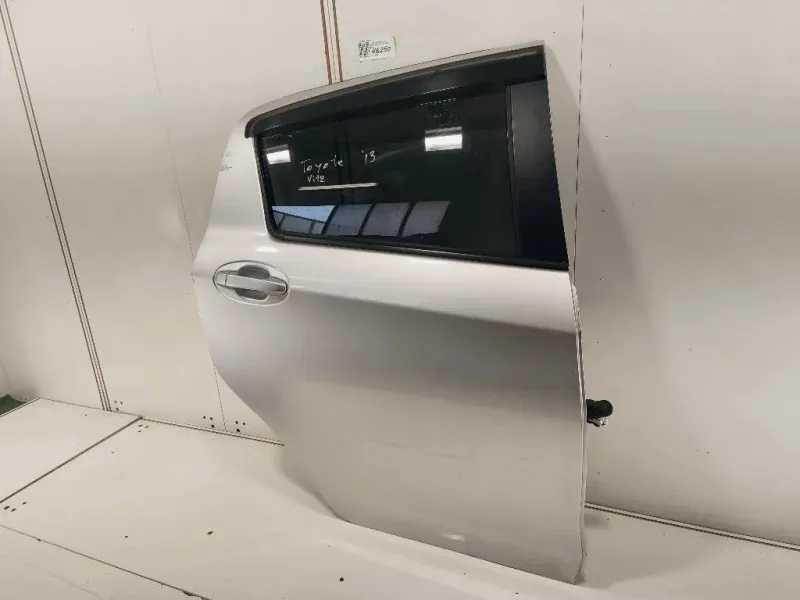 Porta POST DX 670030D190 Toyota Yaris IV 2012