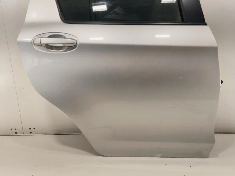 Porta POST DX 670030D190 Toyota Yaris IV 2012