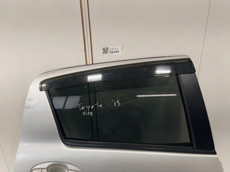 Porta POST DX 670030D190 Toyota Yaris IV 2012