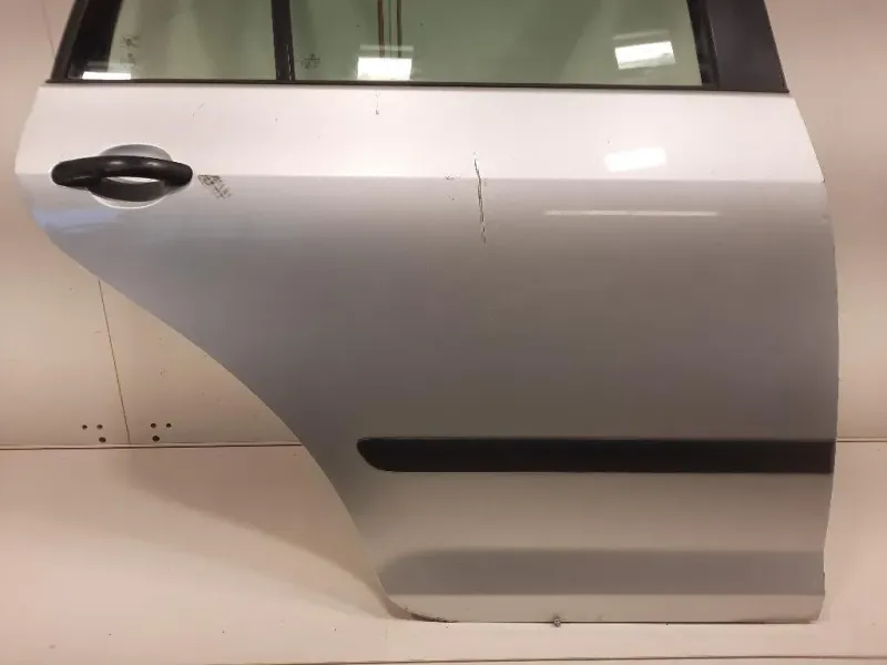 Porta POST DX 5M0833106B Volkswagen GOLF PLUS I 2004