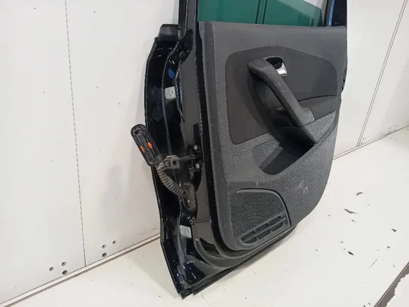 Porta POST DX 6R4833056J Volkswagen POLO VI 2009