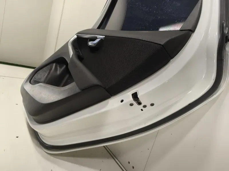 Porta POST DX 31424671 Volvo V40 II 2012