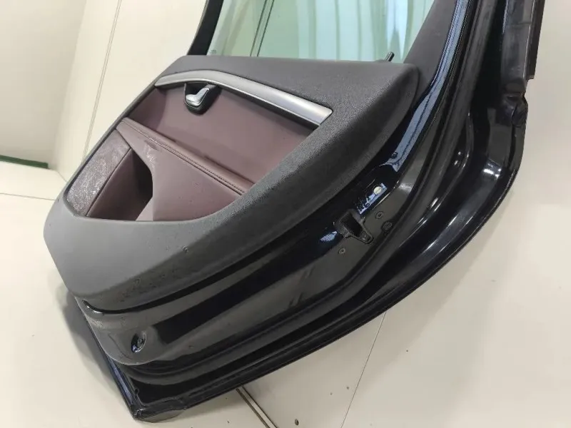 Porta POST DX 32228897 Volvo V70 III 2008