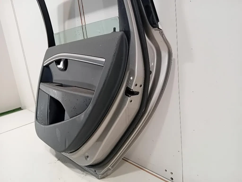 Porta POST DX 31335626 Volvo V70 III 2013