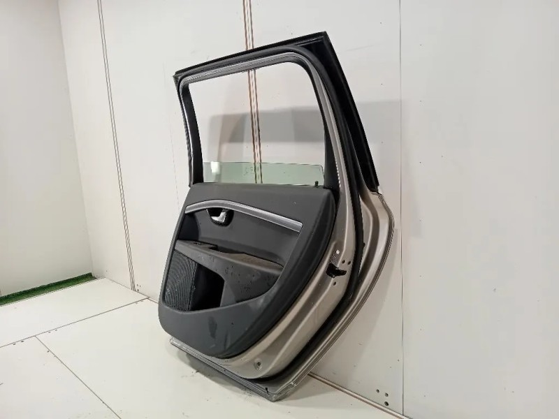 Porta POST DX 31335626 Volvo V70 III 2013