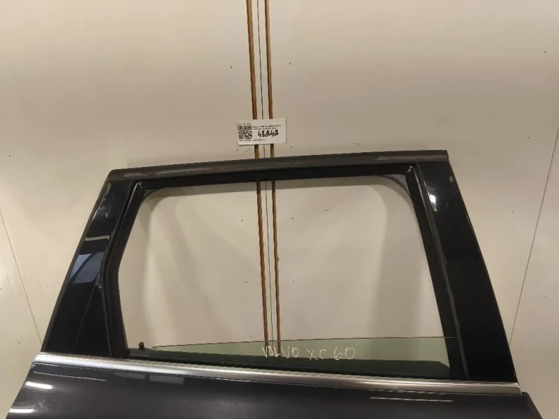 Porta POST DX 31402418 Volvo XC60 I 2009