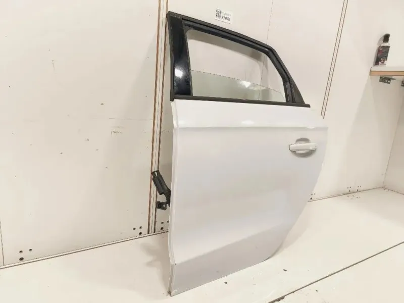 Porta POST SX 8X4833051B Audi A1 8XA Sportback 2012