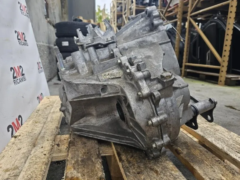 Cambio BZB 02E301107 Audi A3 8PA Sportback 2004