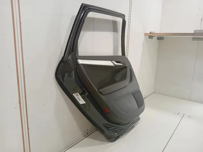 Porta POST SX 8P4833051A Audi A3 8PA Sportback 2010