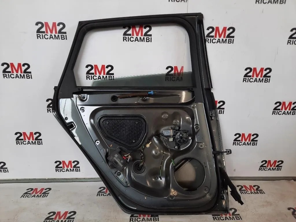 Porta POST SX 8V4833051E Audi A3 8VF Sportback 2016