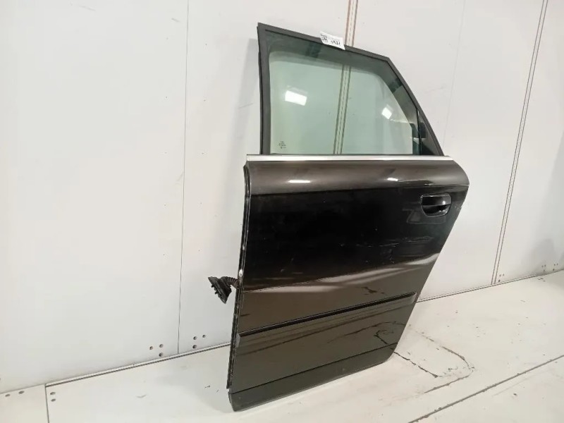 Porta POST SX 8E0833051J Audi A4 8ED Avant 2005