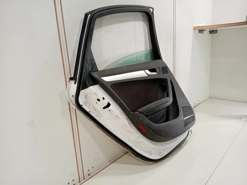 Porta POST SX 8K5833051C Audi A4 8K2 2008