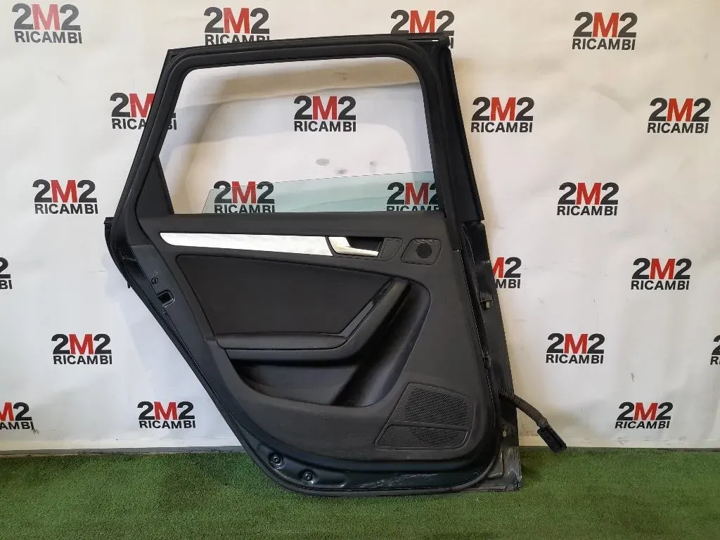 Porta POST SX 8K5833051C Audi A4 8K2 2008