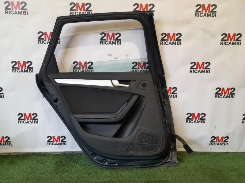 Porta POST SX 8K5833051C Audi A4 8K2 2008