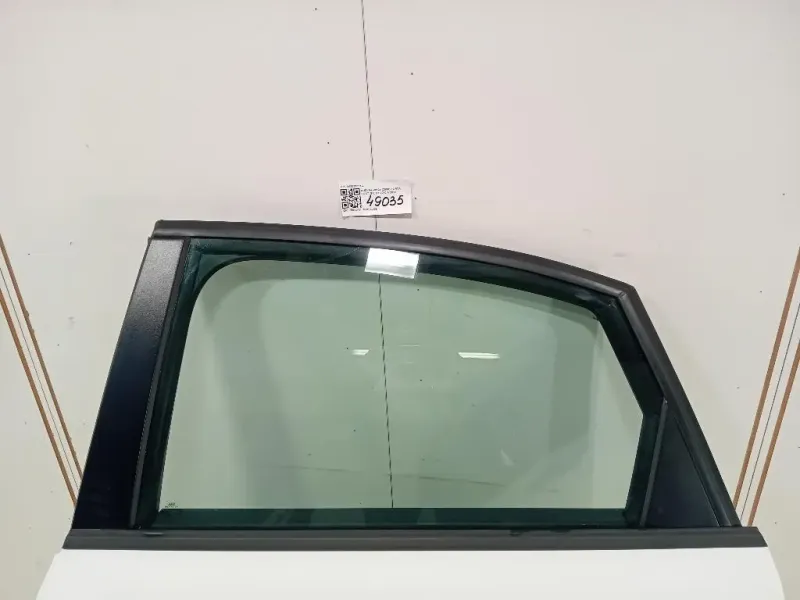 Porta POST SX 8K5833051C Audi A4 8K2 2008