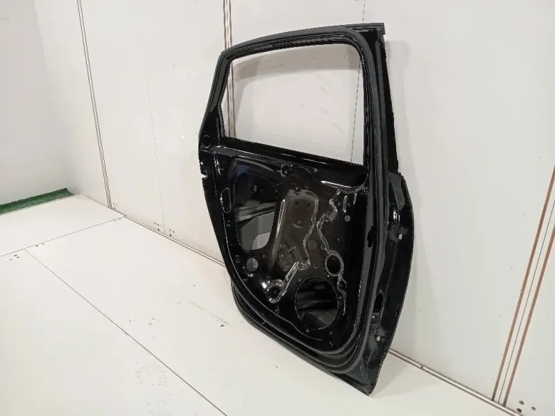 Porta POST SX 8W9833051E Audi A4 8W5 Avant 2015