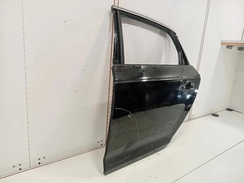 Porta POST SX 8W9833051E Audi A4 8W5 Avant 2015