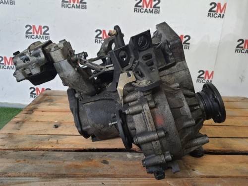 Cambio BLS 105 CV JCR5S 0A4300045 Audi A3 8PA Sportback 2008