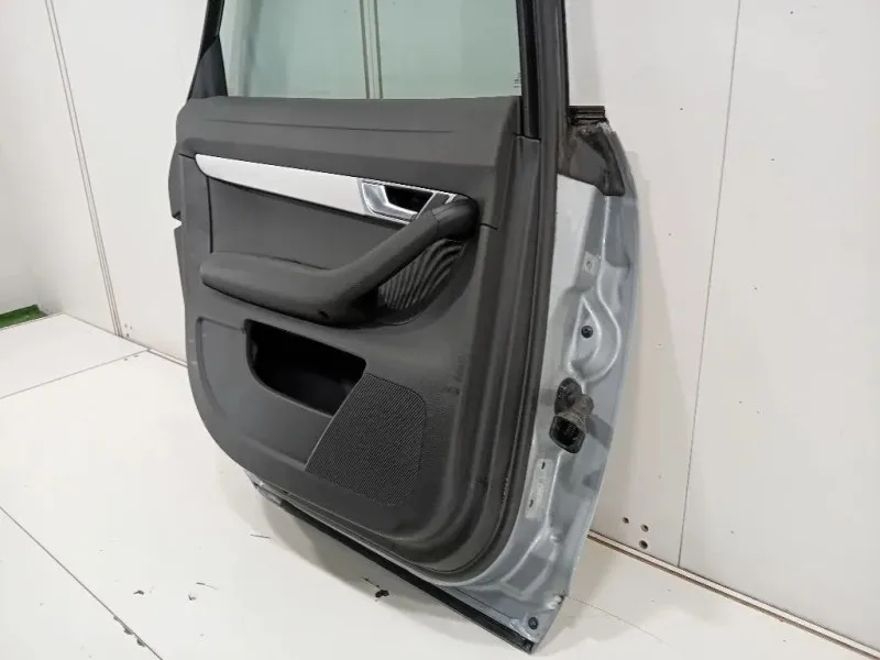 Porta POST SX 4G5833051 Audi A6 4F2 2008