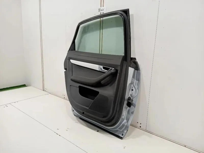 Porta POST SX 4G5833051 Audi A6 4F2 2008