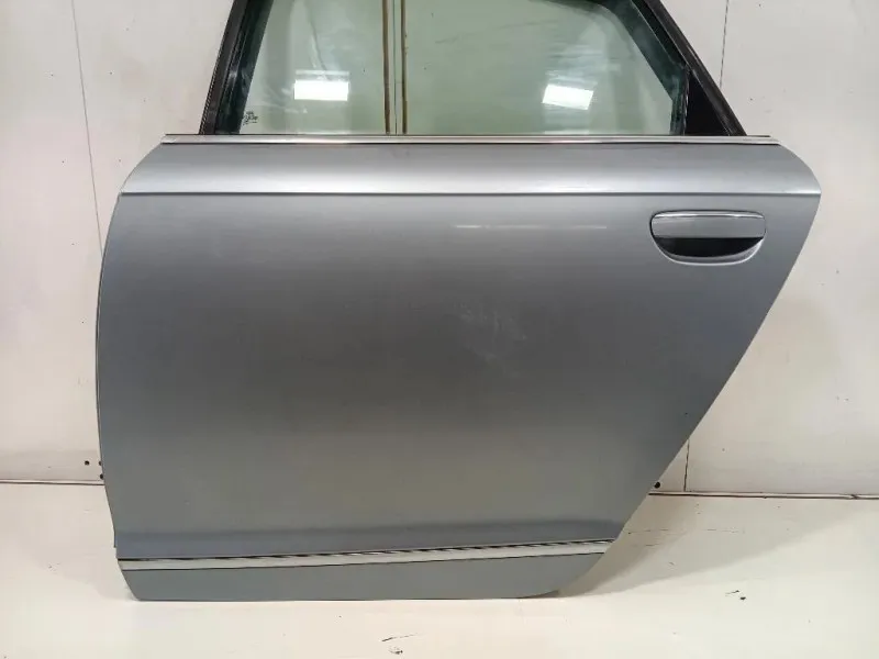 Porta POST SX 4G5833051 Audi A6 4F2 2008