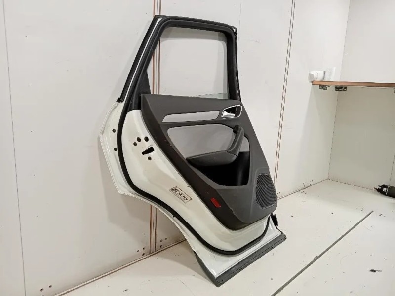 Porta POST SX 8U0833051 Audi Q3 8UB 2012