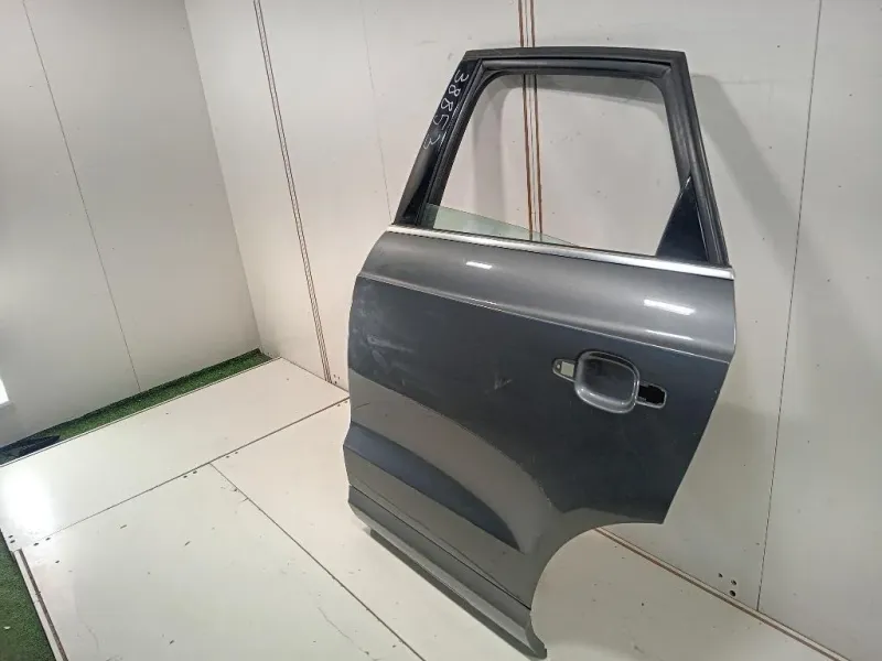 Porta POST SX 8U0833051 Audi Q3 8UB 2012