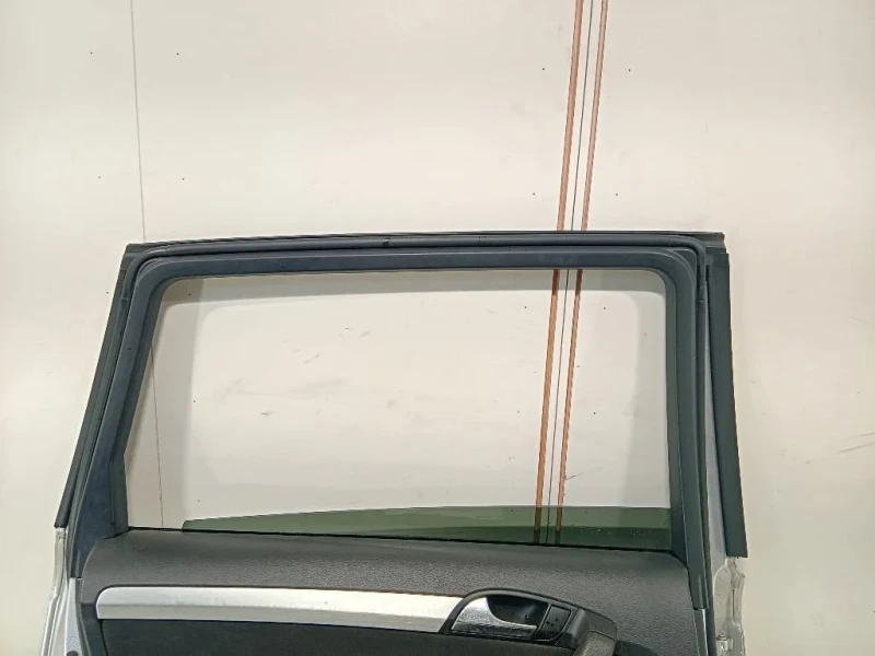 Porta POST SX 4L0833051 Audi Q7 4LB 2006