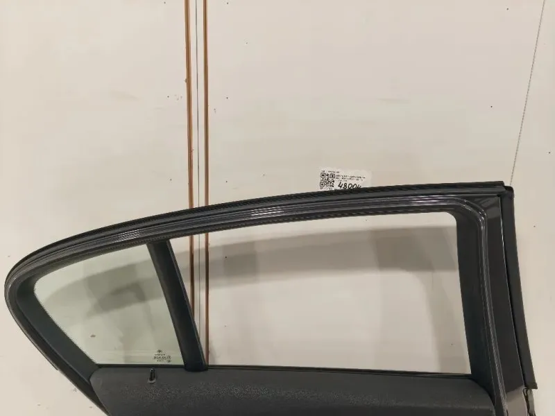 Porta POST SX 41525A2A383 Bmw Serie 1 E87 Berlina 2005