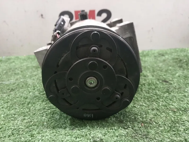 Compressore AC 926006775R Dacia Sandero II 2013