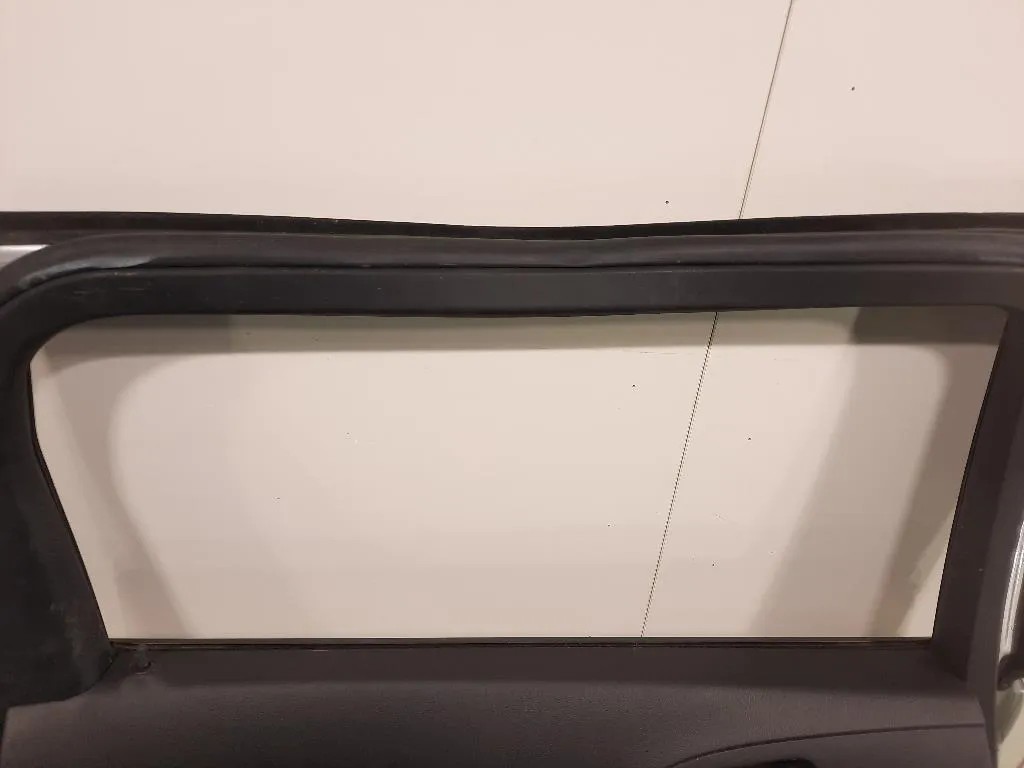 Porta POST SX 95242606 Chevrolet Orlando 2011