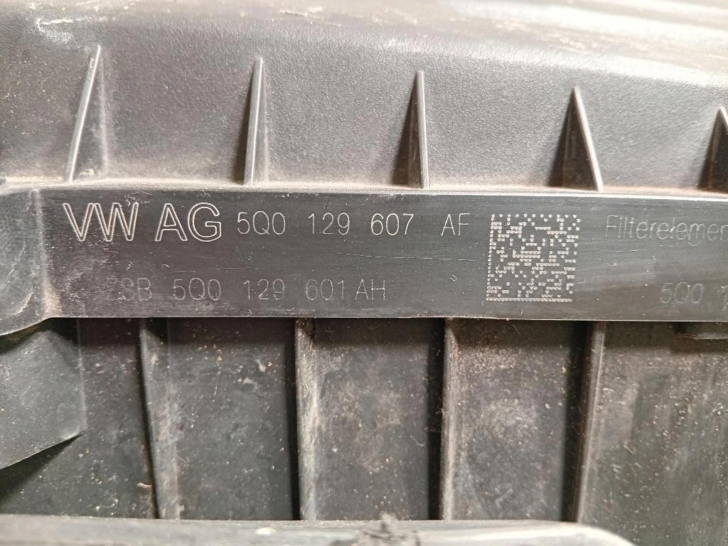 Scatola Filtro ARIA 5Q0 129 607 AF Volkswagen GOLF VI 2009