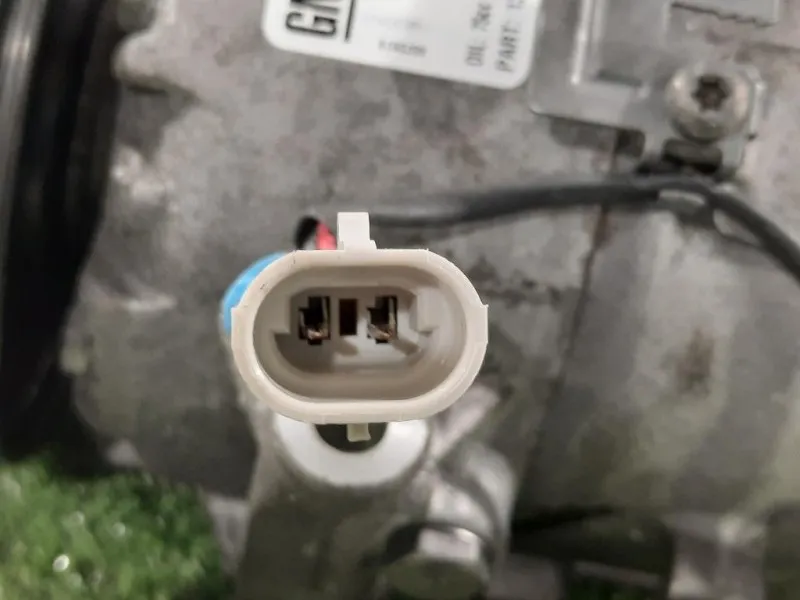 Compressore AC 13395693 Opel Astra J SW 2010